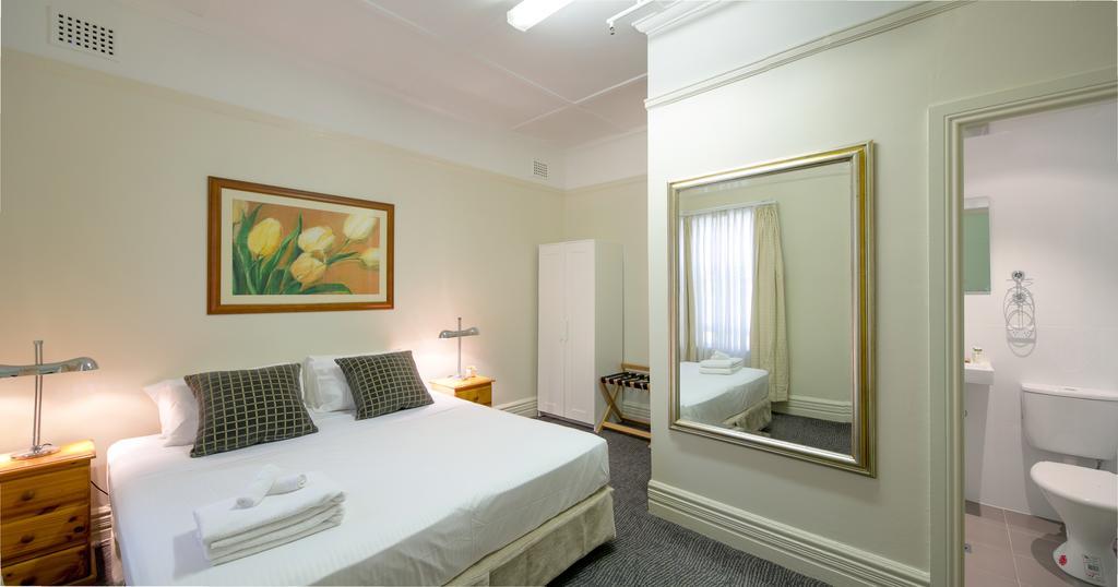 Neutral Bay Lodge Sydney Buitenkant foto